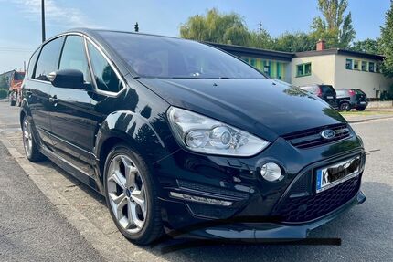 Ford S-Max Gebrauchtwagen