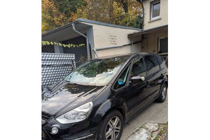 Ford S-Max Gebrauchtwagen
