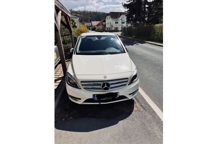 Mercedes-Benz B 180 Gebrauchtwagen