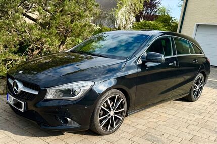 Mercedes-Benz CLA 200 Shooting Brake Gebrauchtwagen