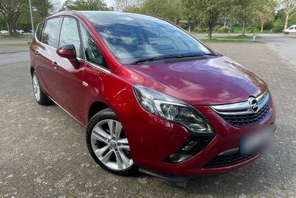 Opel Zafira Tourer Gebrauchtwagen