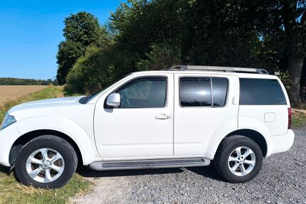 Nissan Pathfinder Gebrauchtwagen