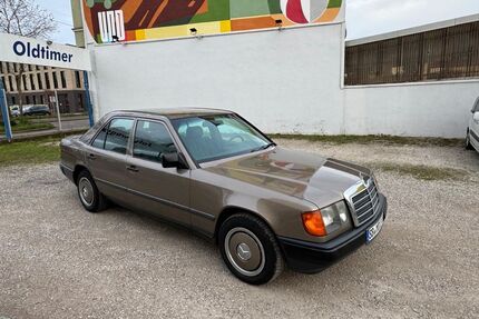 Mercedes-Benz 230 Gebrauchtwagen