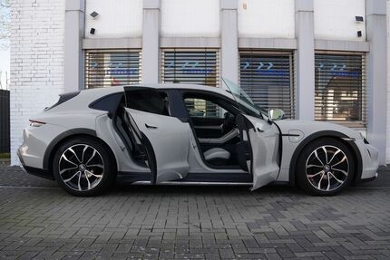 Porsche Taycan Gebrauchtwagen