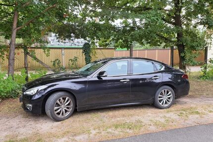 INFINITI Q70 Gebrauchtwagen