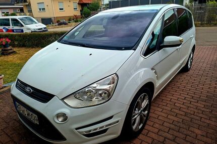 Ford S-Max Gebrauchtwagen