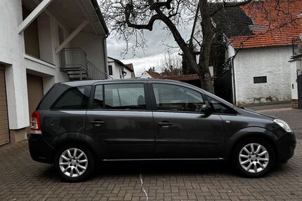 Opel Zafira Gebrauchtwagen