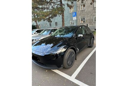 Tesla Model Y Gebrauchtwagen