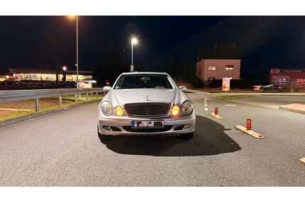 Mercedes-Benz E 200 Gebrauchtwagen