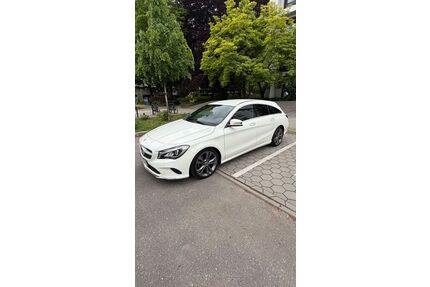 Mercedes-Benz CLA 180 Shooting Brake Gebrauchtwagen