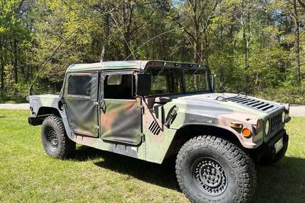 Hummer H1 