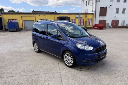 Ford Tourneo Courier Gebrauchtwagen