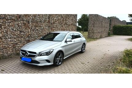 Mercedes-Benz CLA 180 Shooting Brake Gebrauchtwagen