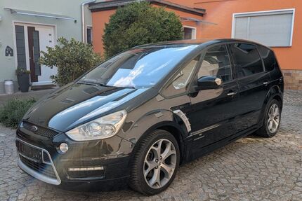 Ford S-Max Gebrauchtwagen