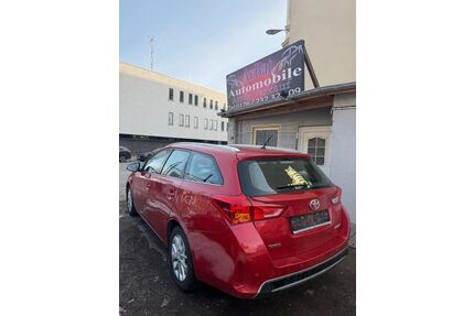 Toyota Auris Gebrauchtwagen