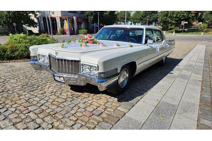 Cadillac Fleetwood Gebrauchtwagen