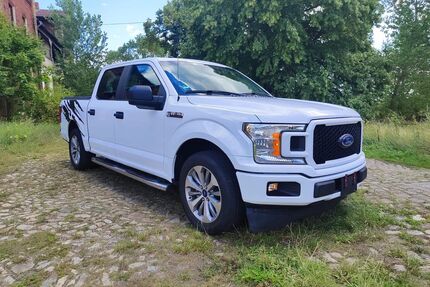 Audi F 150 