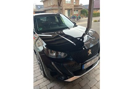 Peugeot e-2008 Gebrauchtwagen