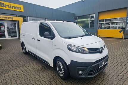 Toyota Funcargo Gebrauchtwagen