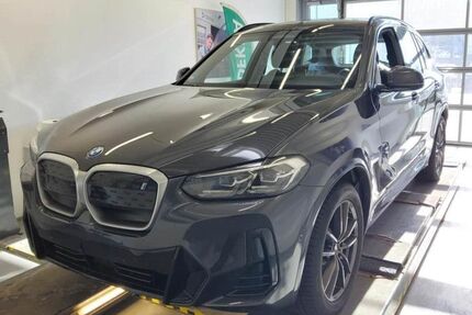BMW iX3 Gebrauchtwagen