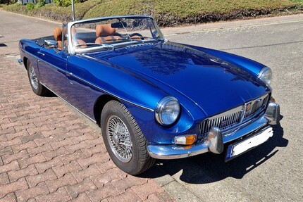 Toyota MGB 