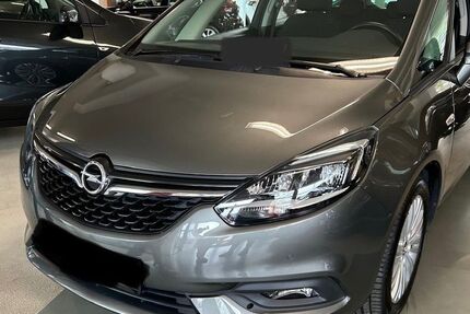 Opel Zafira Tourer Gebrauchtwagen
