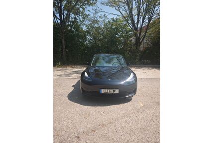 Tesla Model 3 Gebrauchtwagen