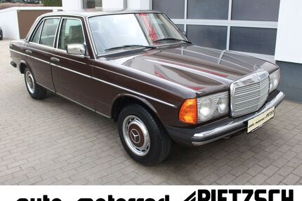 Mercedes-Benz 230 Gebrauchtwagen