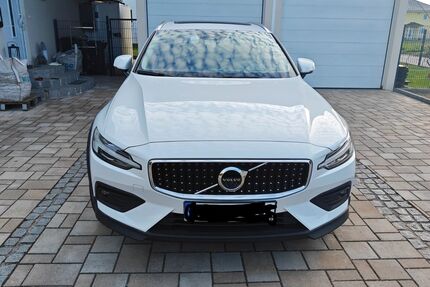 Volvo V60 Cross Country Gebrauchtwagen