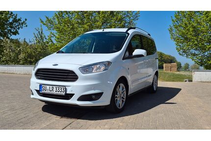 Ford Tourneo Courier Gebrauchtwagen