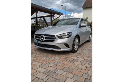 Mercedes-Benz B 180 Gebrauchtwagen