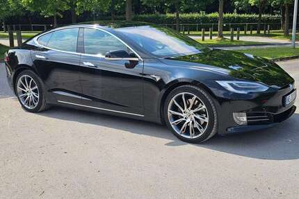 Tesla Model S Gebrauchtwagen