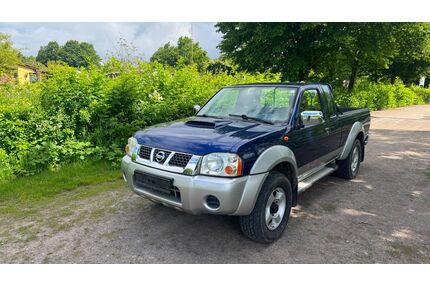 Nissan NP 300 Gebrauchtwagen