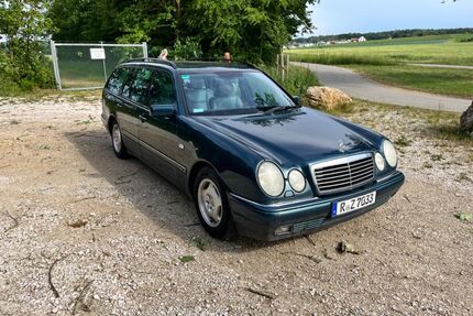 Mercedes-Benz E 240 Gebrauchtwagen