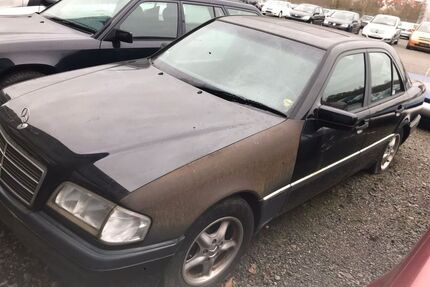 Mercedes-Benz C 180 Gebrauchtwagen