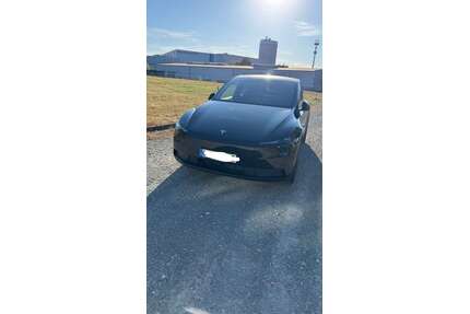 Tesla Model Y Gebrauchtwagen