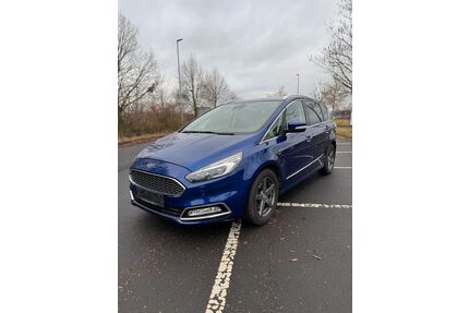 Ford S-Max Gebrauchtwagen