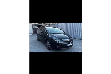 Opel Zafira Tourer Gebrauchtwagen