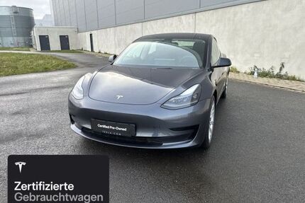 Tesla Model 3 Gebrauchtwagen