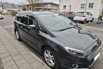 Ford S-Max Gebrauchtwagen