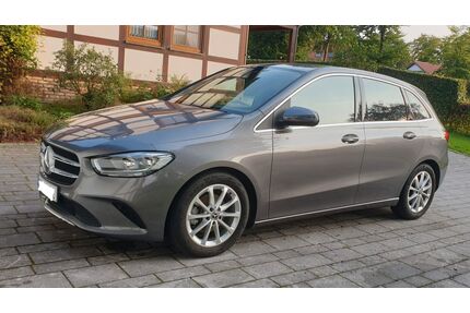Mercedes-Benz B 180 Gebrauchtwagen