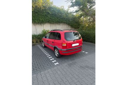 Opel Zafira Gebrauchtwagen