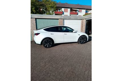 Tesla Model Y Gebrauchtwagen