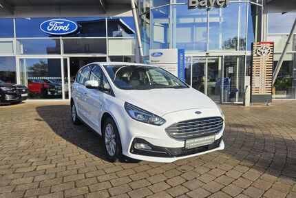 Ford S-Max Gebrauchtwagen