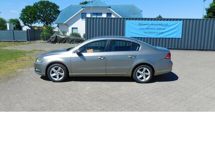 VW Passat 1.4 Comfortline TSI Klima Radio Alu Gebrauchtwagen