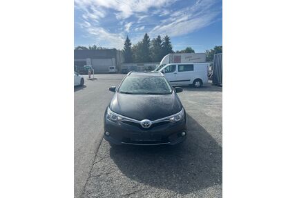 Toyota Auris Touring Sports Gebrauchtwagen