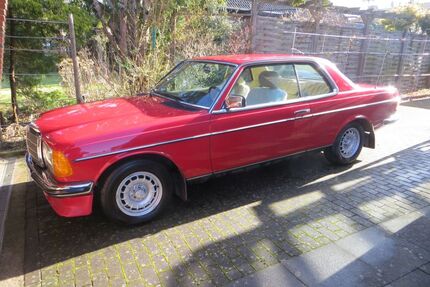 Mercedes-Benz 230 Gebrauchtwagen