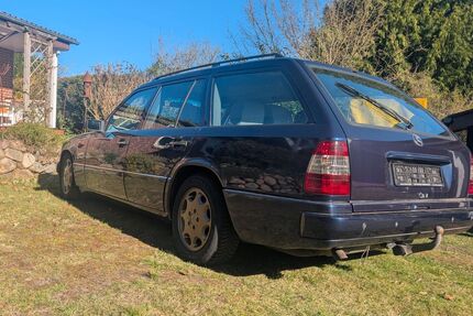 Mercedes-Benz E 220 Gebrauchtwagen