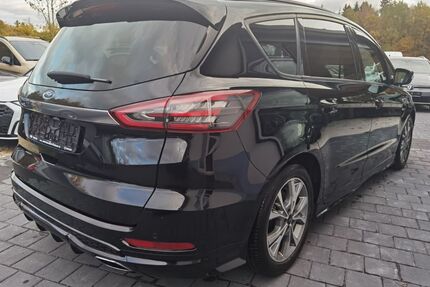 Ford S-Max Gebrauchtwagen