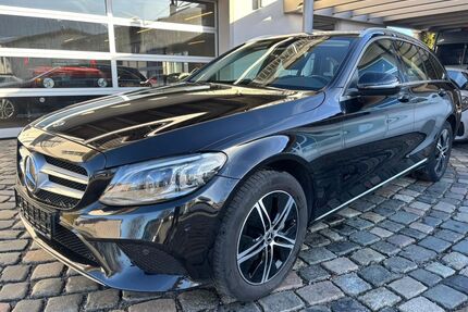 Mercedes-Benz 220 Gebrauchtwagen